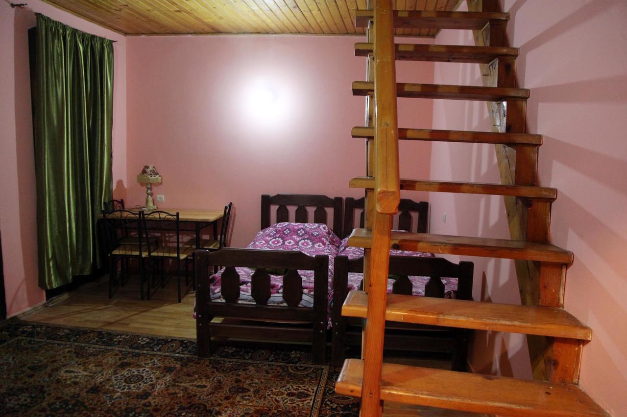 Vintage House 19 Century Apartment Tbilisi Exterior photo